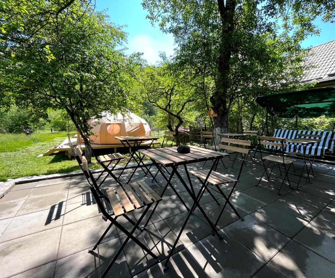 Flore'S Garden Glamping برانْ المظهر الخارجي الصورة