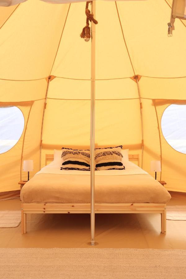 Flore'S Garden Glamping برانْ المظهر الخارجي الصورة