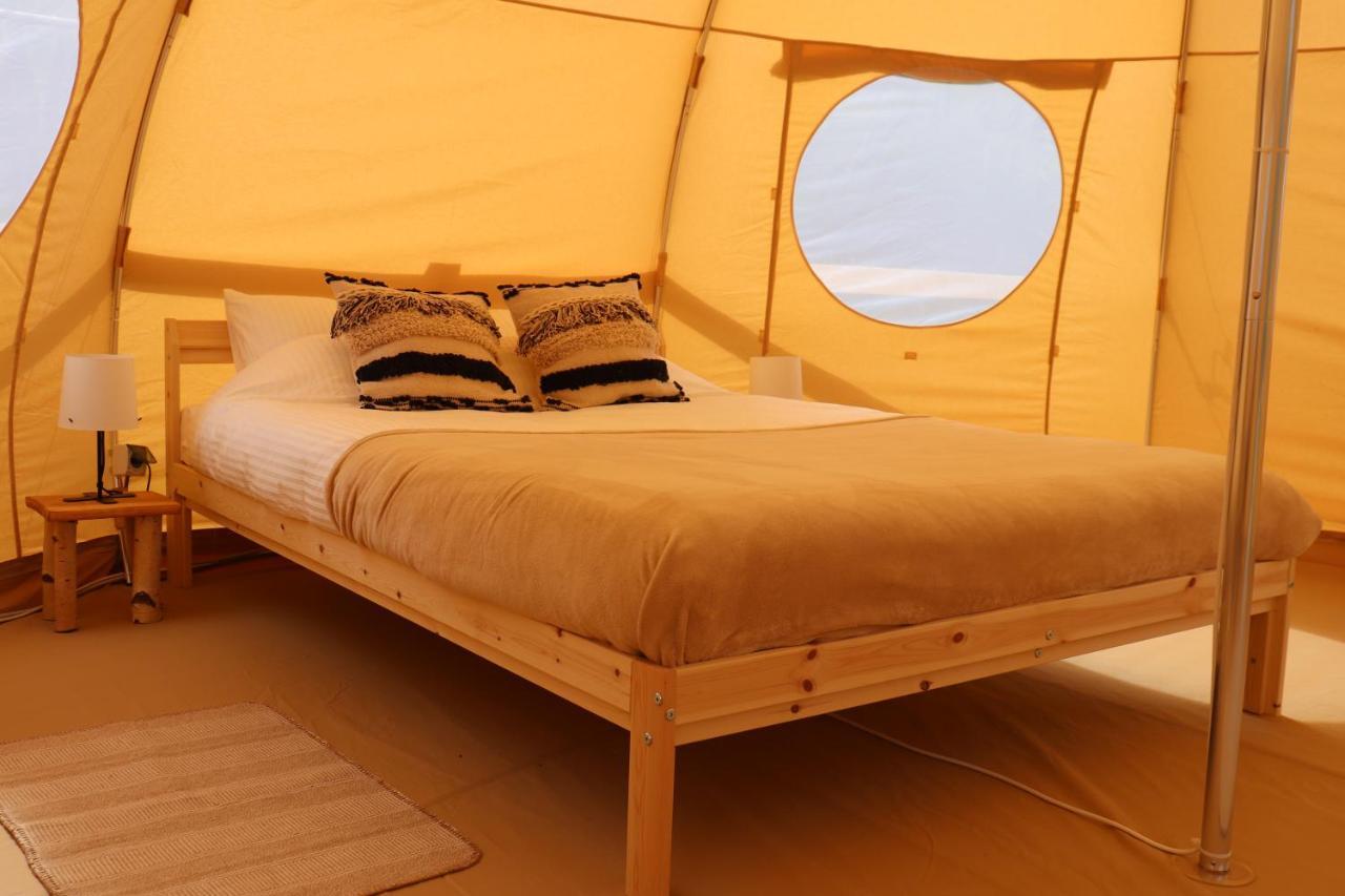 Flore'S Garden Glamping برانْ المظهر الخارجي الصورة