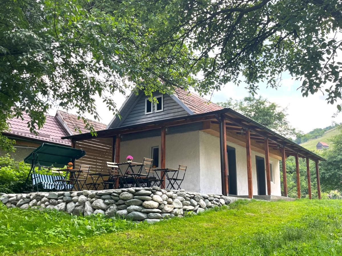 Flore'S Garden Glamping برانْ المظهر الخارجي الصورة
