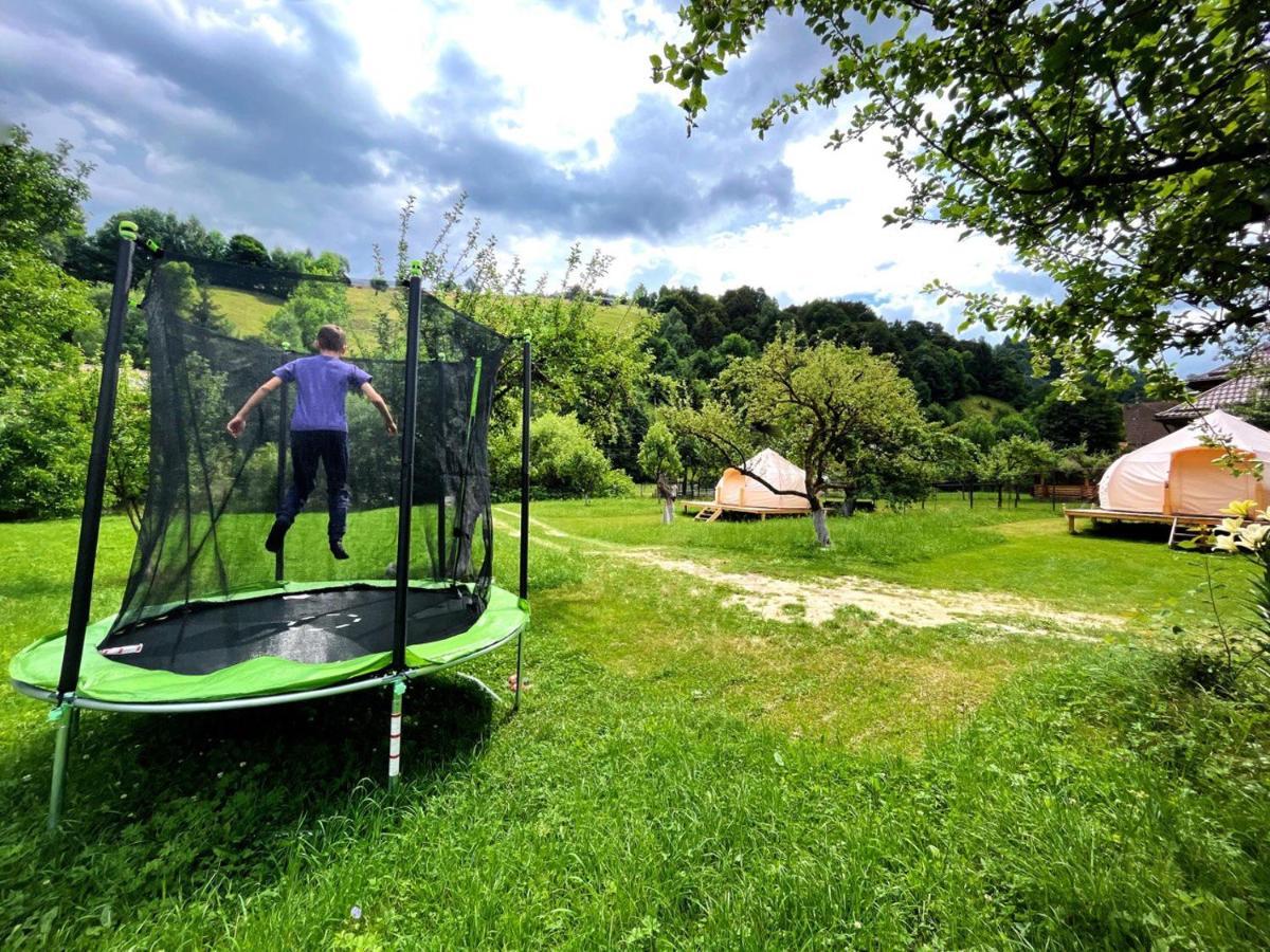 Flore'S Garden Glamping برانْ المظهر الخارجي الصورة